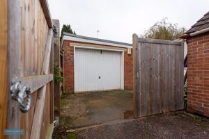 Garage- click for photo gallery